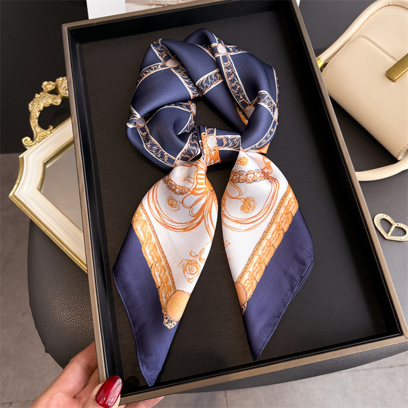 Silk Scarf Square - Lenço de Seda Quadrado Azul Clássico